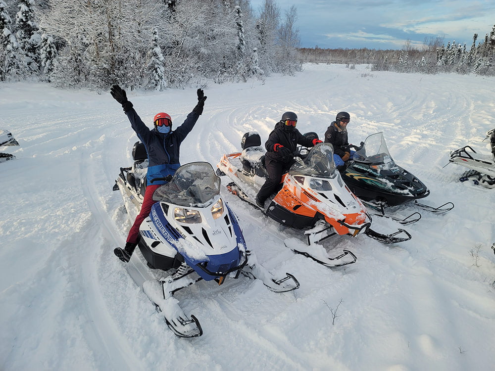 Snowhook Adventures Snowmobiling Gallery 27 1000x750
